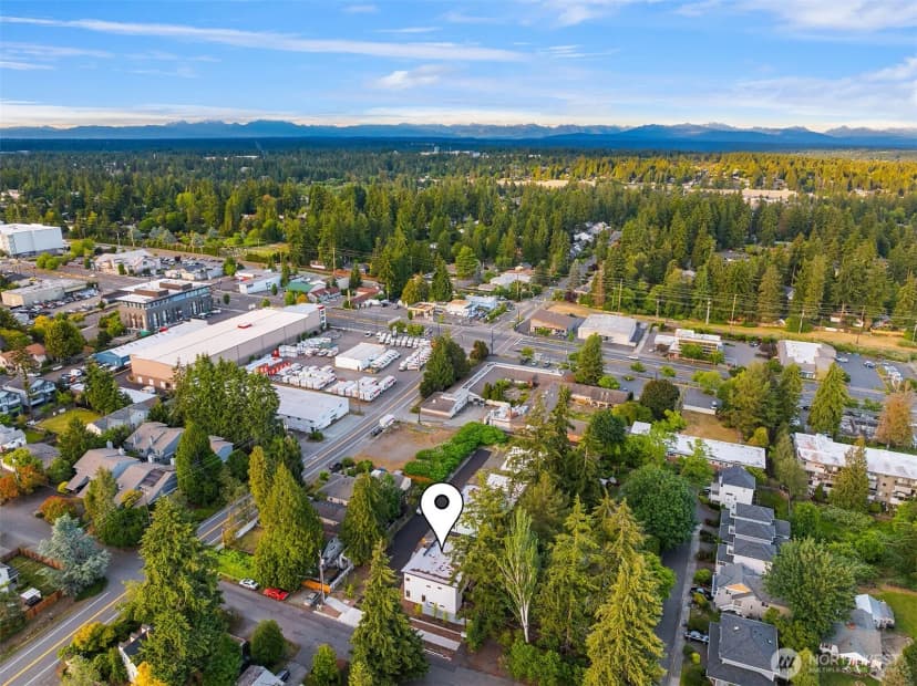 Property photo for 16344 Linden Avenue N, Shoreline photo 37
