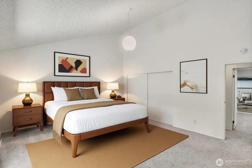 Property photo for 6530 W Mercer Way, Mercer Island photo 13