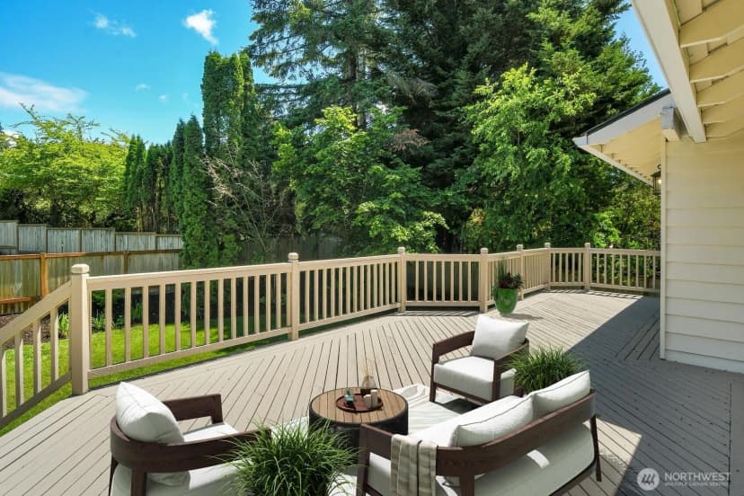 Property photo for 6530 W Mercer Way, Mercer Island photo 20