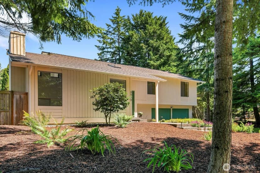 Property photo for 6530 W Mercer Way, Mercer Island photo 27