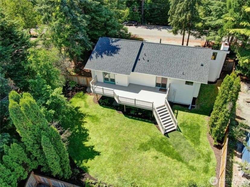 Property photo for 6530 W Mercer Way, Mercer Island photo 24