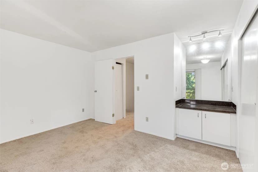 Property photo for 5300 Harbour Pointe Boulevard #310f, Mukilteo photo 21