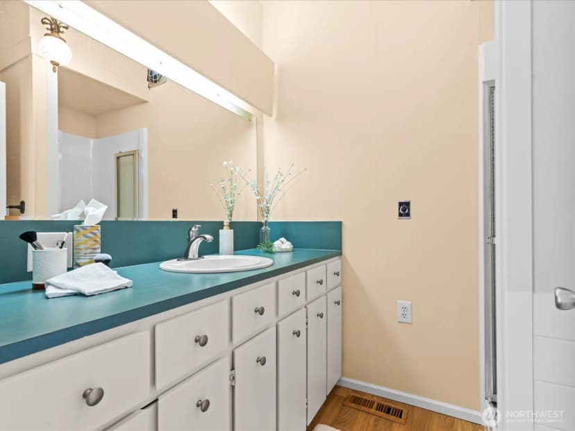 Property photo for 17734 Mclean Road, Mount Vernon photo 16