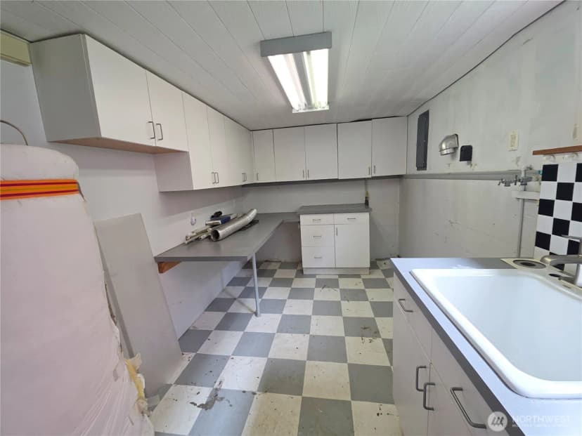 Property photo for 2016 W 6th, Aberdeen photo 22