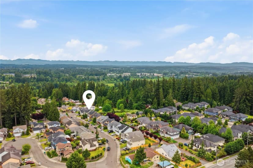 Property photo for 18 167th Place Sw, Bothell photo 37