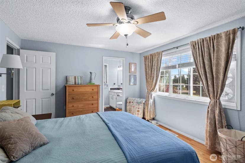 Property photo for 3963 Fischer Park Avenue Ne, Bremerton photo 25