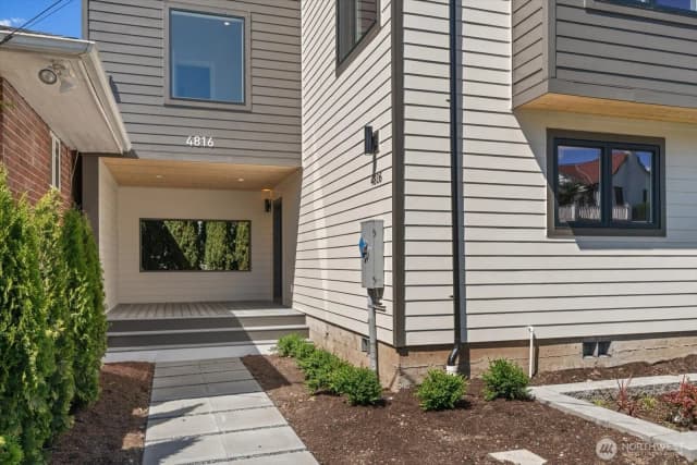 Property photo for 4816 Sw Findlay Street, Seattle photo 5