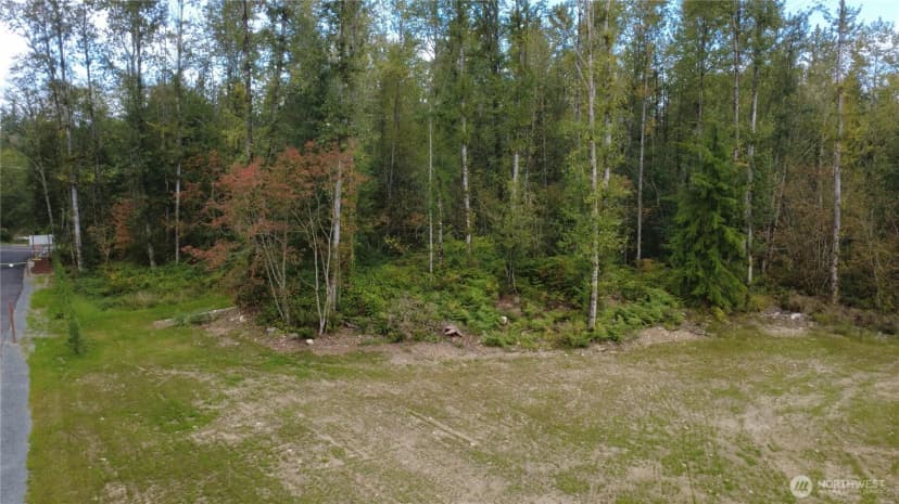Property photo for 4613 182nd Drive Ne, Snohomish photo 5