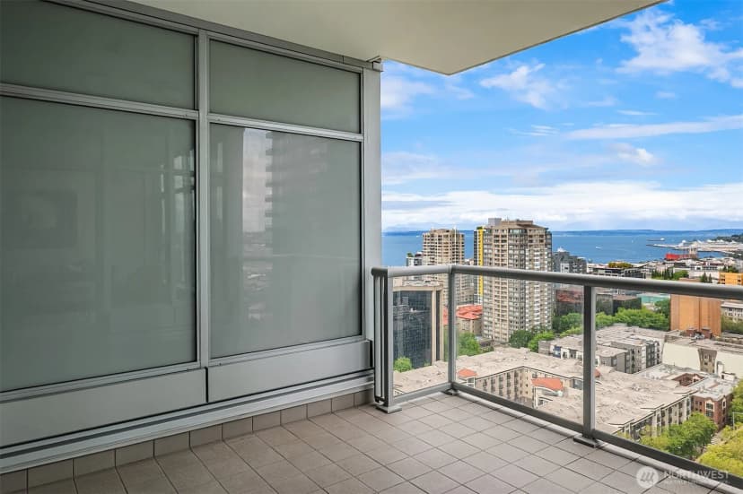 Property photo for 588 Bell Street #2408s, Seattle photo 6