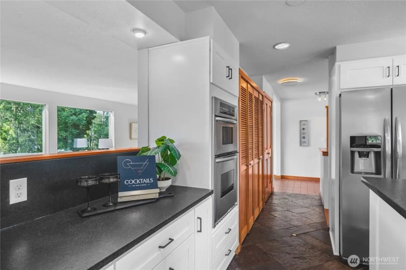 Property photo for 6067 S Campbell Lake Road, Anacortes photo 19