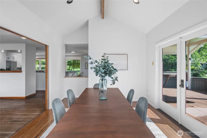 Property photo for 6067 S Campbell Lake Road, Anacortes photo 16