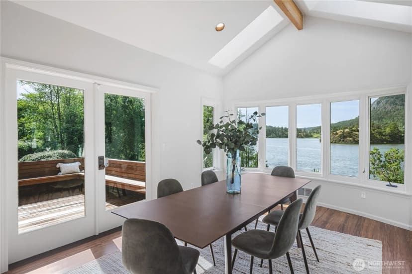 Property photo for 6067 S Campbell Lake Road, Anacortes photo 15
