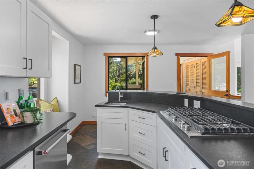 Property photo for 6067 S Campbell Lake Road, Anacortes photo 21