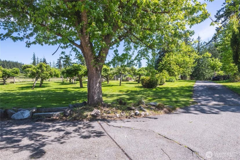 Property photo for 6067 S Campbell Lake Road, Anacortes photo 12