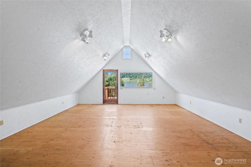 Property photo for 6067 S Campbell Lake Road, Anacortes photo 40