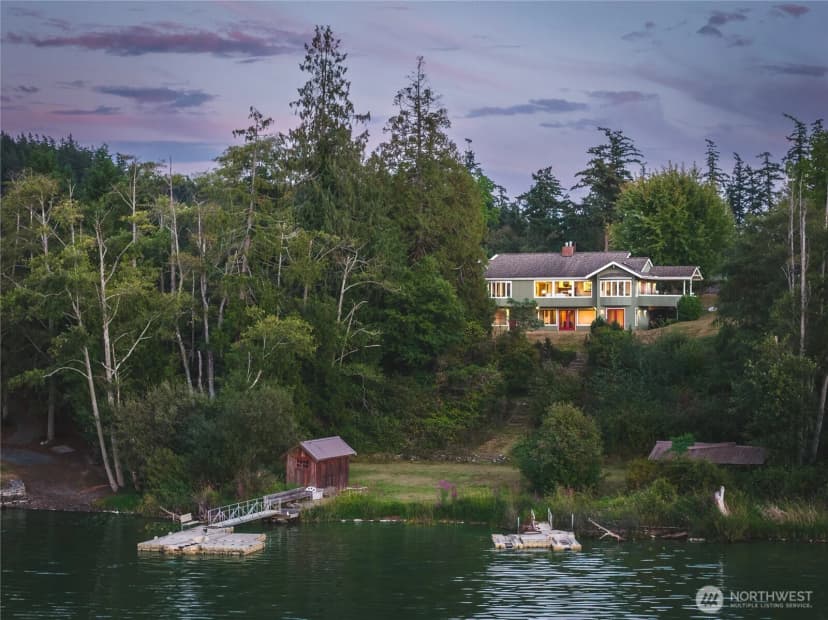 Property photo for 6067 S Campbell Lake Road, Anacortes photo 2