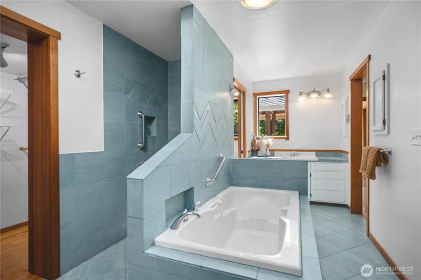 Property photo for 6067 S Campbell Lake Road, Anacortes photo 26