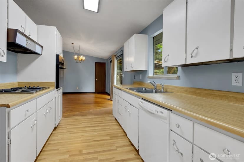 Property photo for 7109 106th Street E, Puyallup photo 7