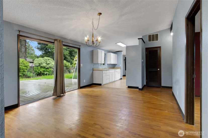 Property photo for 7109 106th Street E, Puyallup photo 10