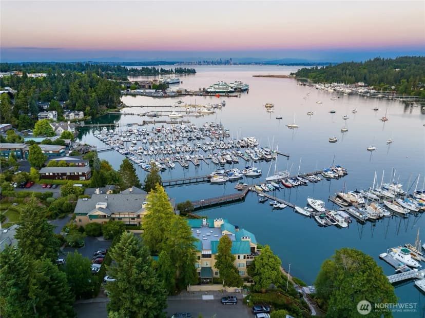 Property photo for 141 Parfitt Way Sw ##a6, Bainbridge Island photo 29