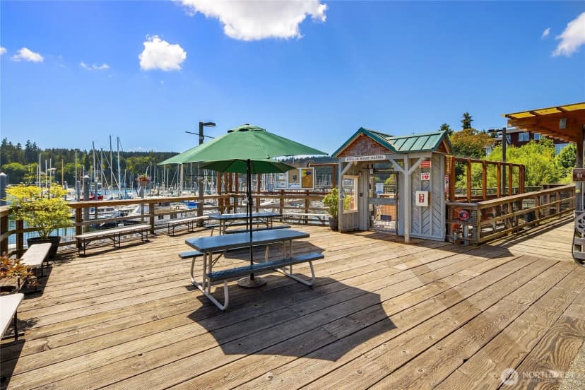 Property photo for 141 Parfitt Way Sw ##a6, Bainbridge Island photo 14
