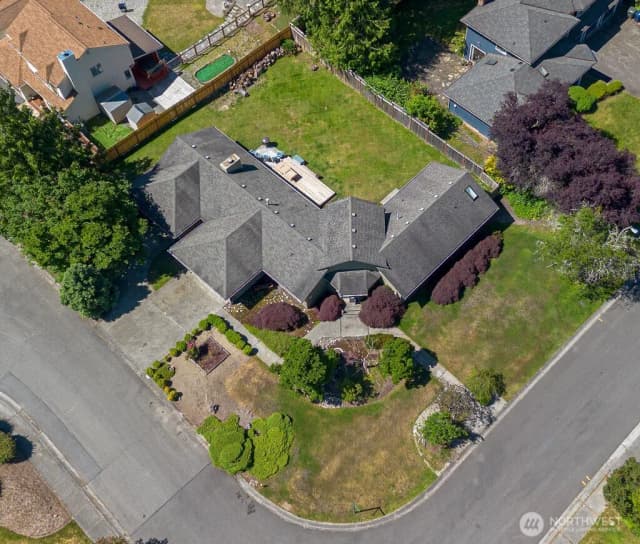 Property photo for 1504 227th Place Ne, Sammamish photo 3
