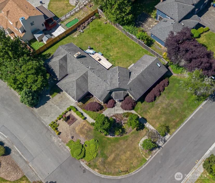 Property photo for 1504 227th Place Ne, Sammamish photo 3