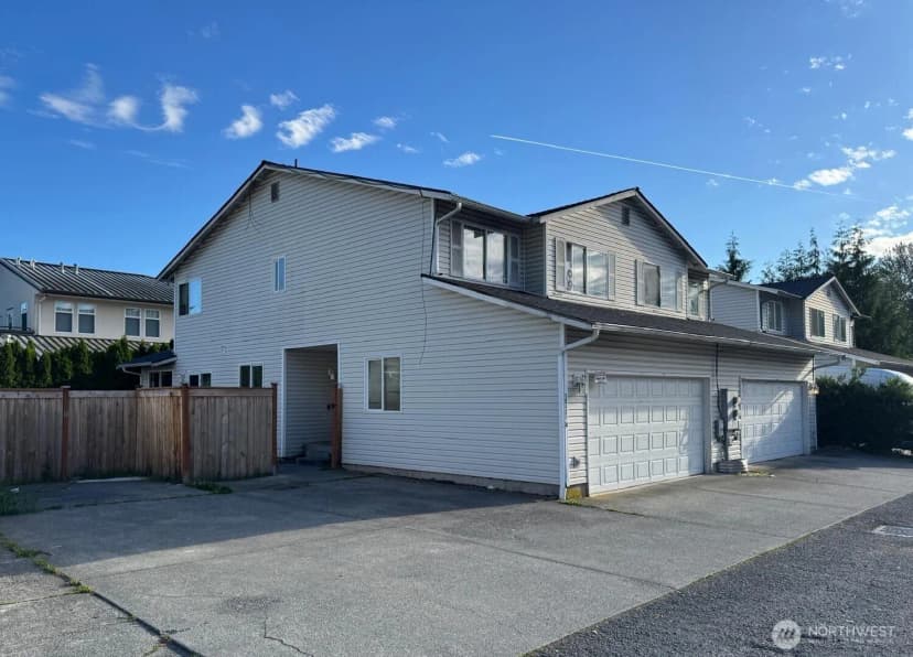 Property photo for 10431 19th Avenue Se #a & B, Everett photo 25