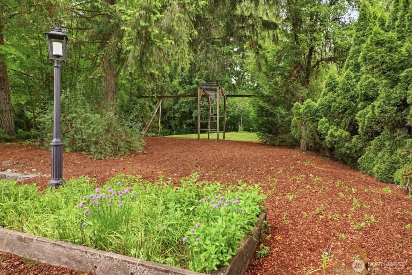 Property photo for 22615 Ne 140th Way, Woodinville photo 38
