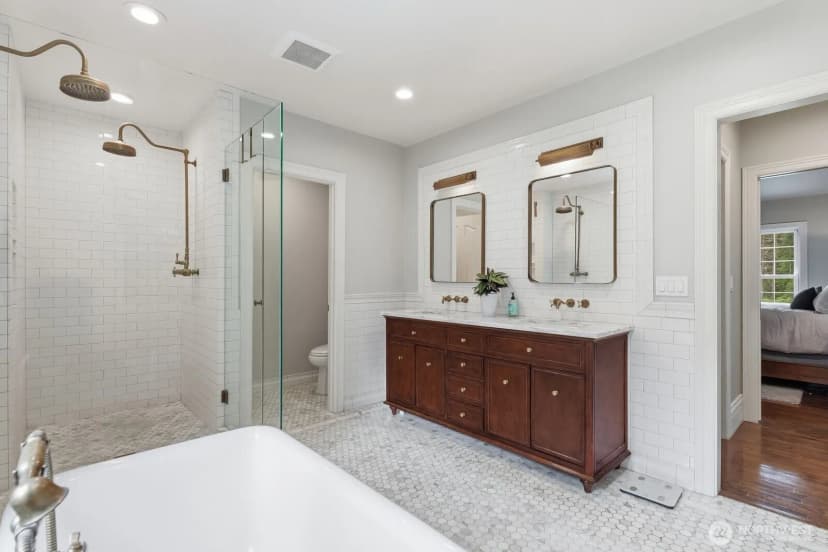 Property photo for 22615 Ne 140th Way, Woodinville photo 17