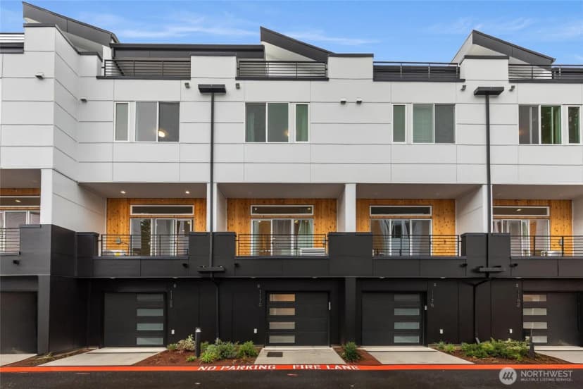 Property photo for 1170 129th Court Ne, Bellevue