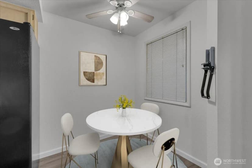 Property photo for 823 N 161st Place #405, Shoreline photo 9