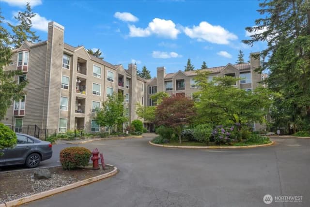 Property photo for 823 N 161st Place #405, Shoreline