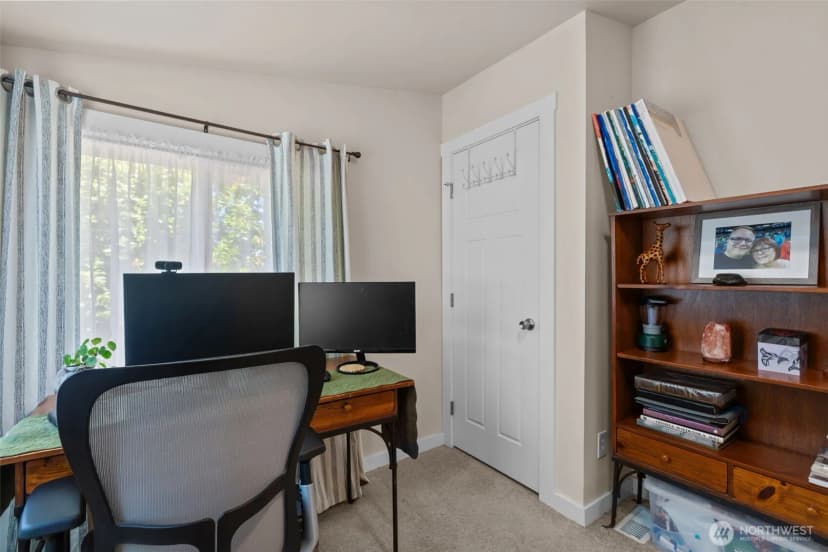 Property photo for 12419 20th Avenue S, Seattle photo 16