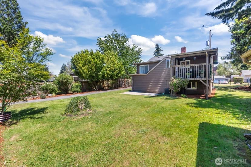 Property photo for 12419 20th Avenue S, Seattle photo 29