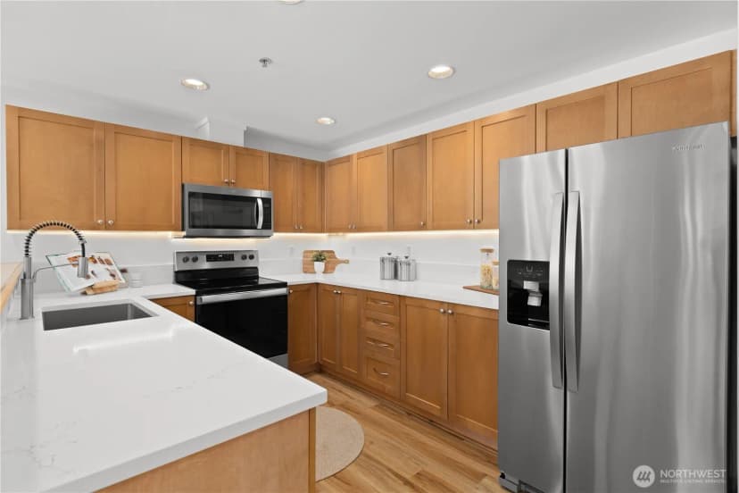 Property photo for 11920 98th Avenue Ne #211, Kirkland photo 16