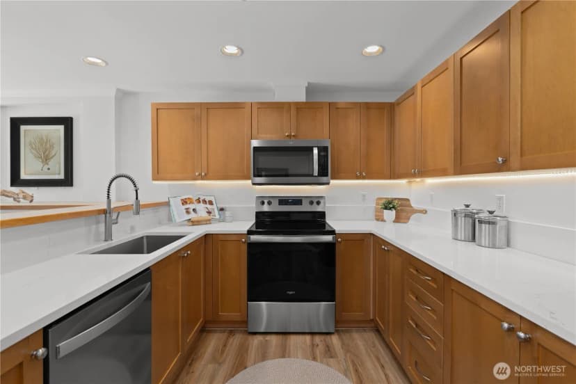 Property photo for 11920 98th Avenue Ne #211, Kirkland photo 15