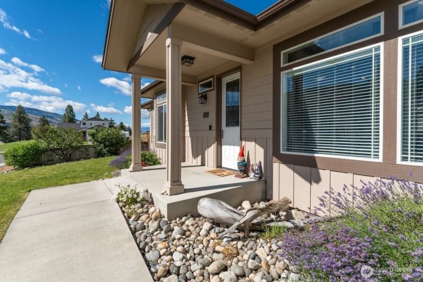 Property photo for 1020 Crest Loop, Entiat photo 3