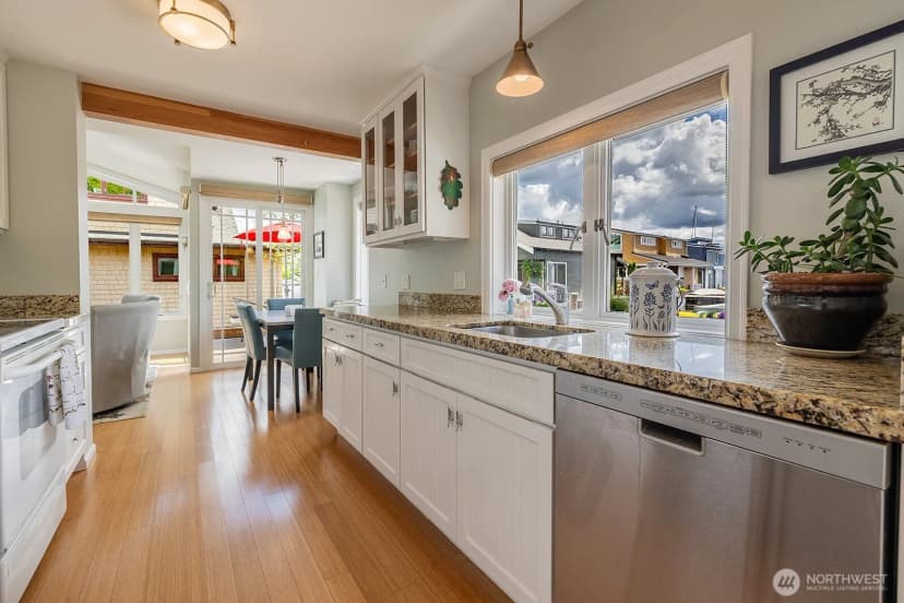 Property photo for 1210 E Shelby Street #g, Seattle photo 5