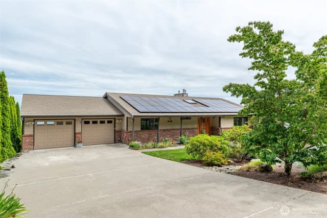 Property photo for 4115 Mitchell Drive, Anacortes photo 4