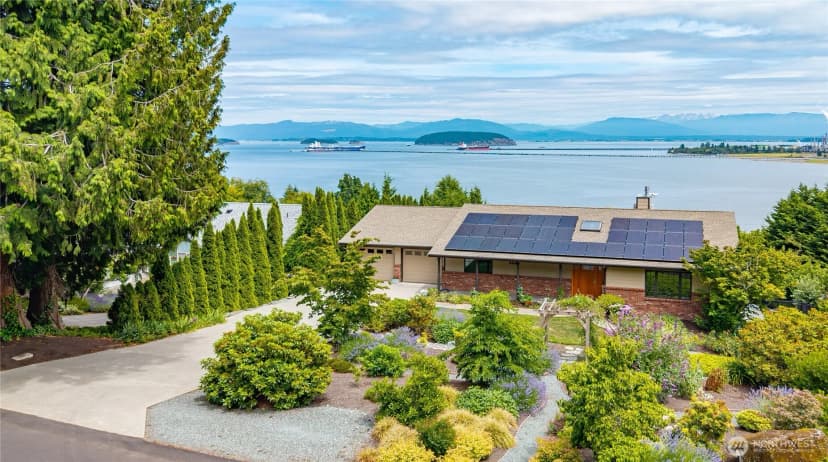 Property photo for 4115 Mitchell Drive, Anacortes photo 3