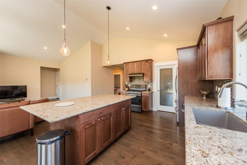 Property photo for 390 Broadmoor Street, Sequim photo 16