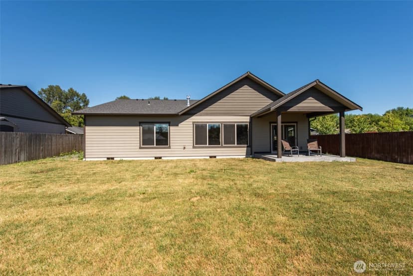 Property photo for 390 Broadmoor Street, Sequim photo 34