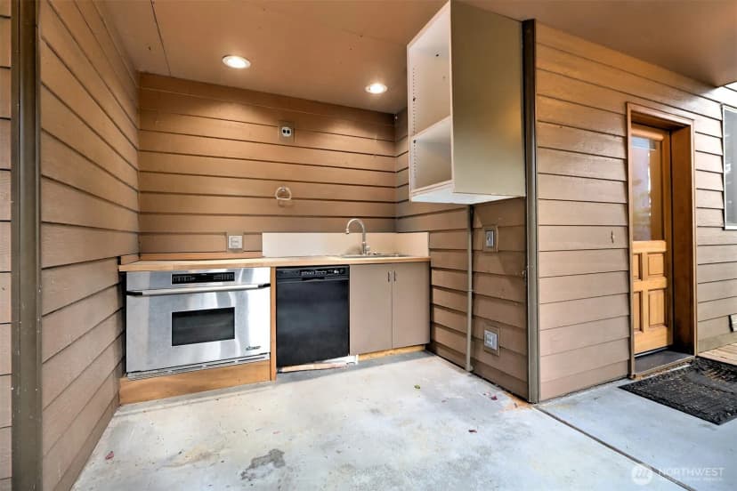 Property photo for 898 Se Dahman Road, Shelton photo 29