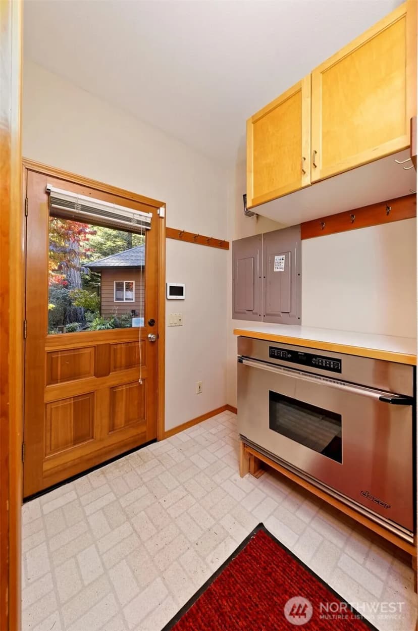 Property photo for 898 Se Dahman Road, Shelton photo 19