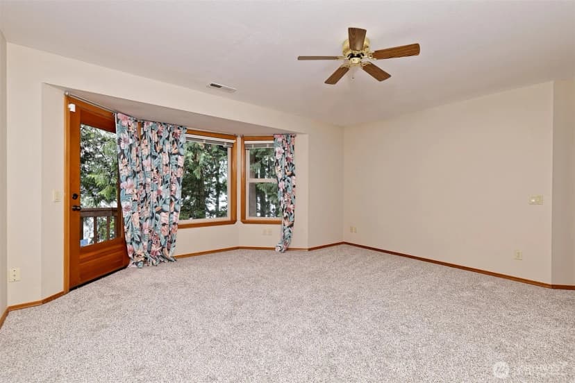 Property photo for 898 Se Dahman Road, Shelton photo 21