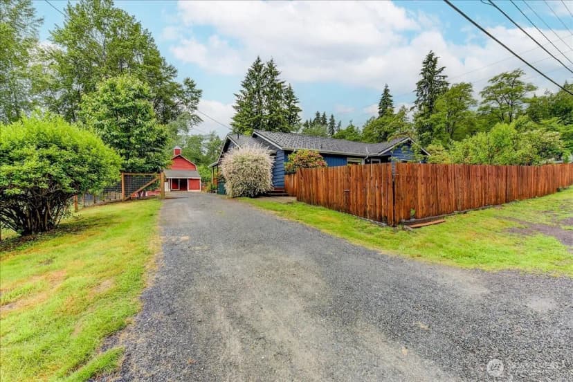 Property photo for 18115 185th Avenue Ne, Woodinville photo 36