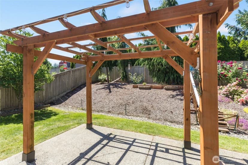 Property photo for 28514 71st Drive Nw, Stanwood photo 31
