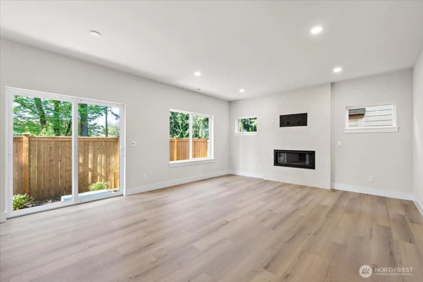 Property photo for 17915 Sunset Road, Bothell photo 15