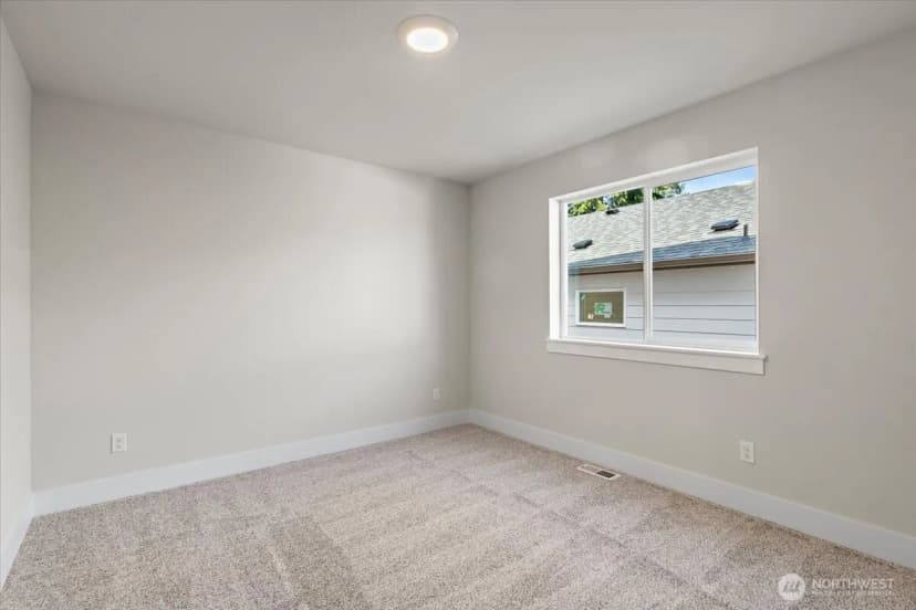 Property photo for 17915 Sunset Road, Bothell photo 29